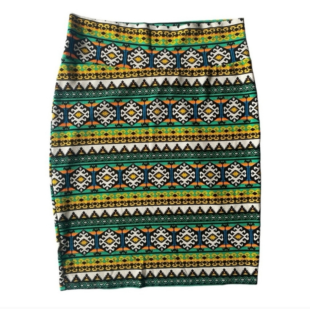 Lula Roe Cassie New With Tag‎ SkirtsSize Xl 95% Polyester 5% Spandex